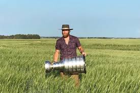 Capitals' Braden Holtby Realizes Lifelong Dream, Brings Stanley Cup Home to  Saskatchewan | NoVa Caps